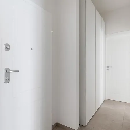 Appartamento Le Dodici Porte - Porta San Vitale 8 By District *